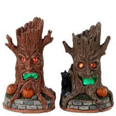 Spooky Town - Haunted Tree Trunks - Met Licht - Nu Voorverkoop