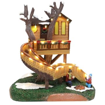 Santaville - Treehouse with Spiral Stairs 